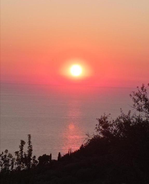 Villa Marina Kalamitsi  Bagian luar foto